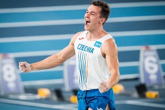 Další posun vícebojaře Stráského, je pátý na světě. Lepší byl naposledy Šebrle - Sport.cz